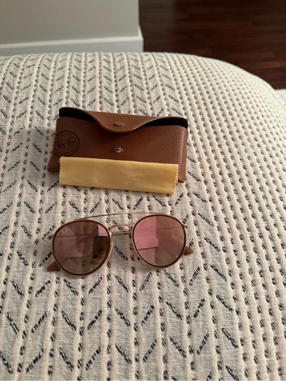 Ray-Ban Women's Round Metal Sunglasses - Rose Gold Frame with Pink Lenses